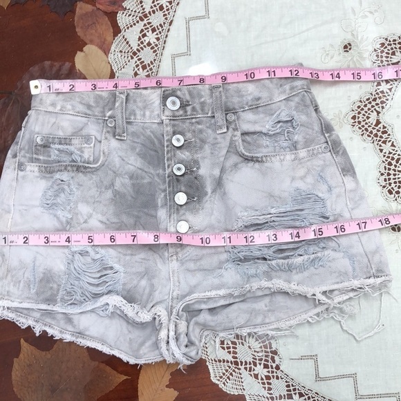 Tularose Emma High Rise Gray Tie Dye Button Fly Shorts Size 25 - Picture 6 of 12